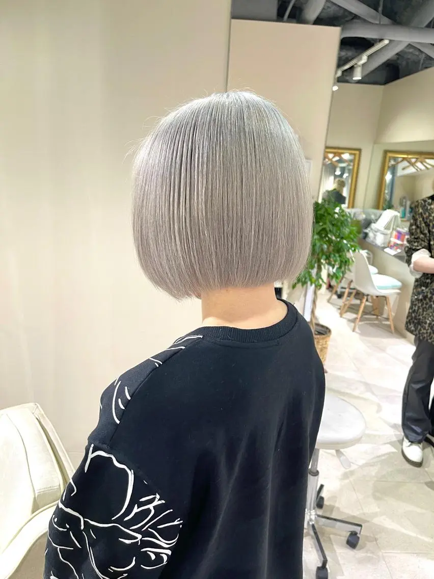 ショート カラー ヘアカラー 渋谷🤍ブリーチの神 🤍Yudaiのヘアスタイル