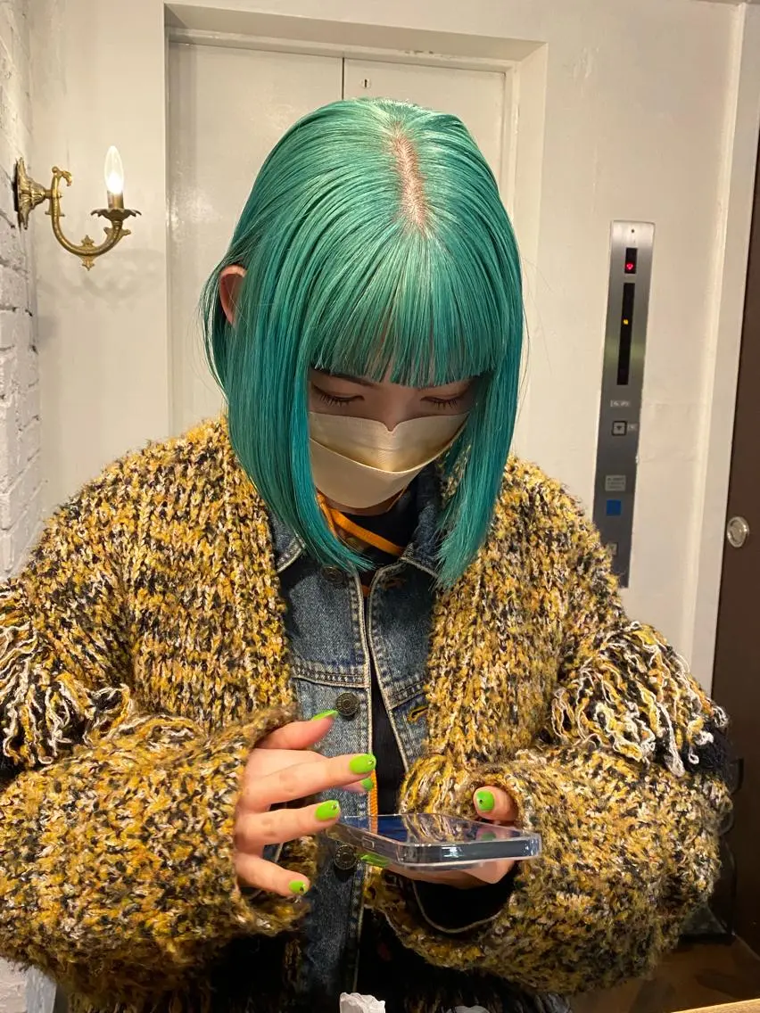 ミディアム カラー ヘアアレンジ カット ヘアカラー トリートメント レイヤーカット×髪質 改善🇰🇷シオリのヘアスタイル