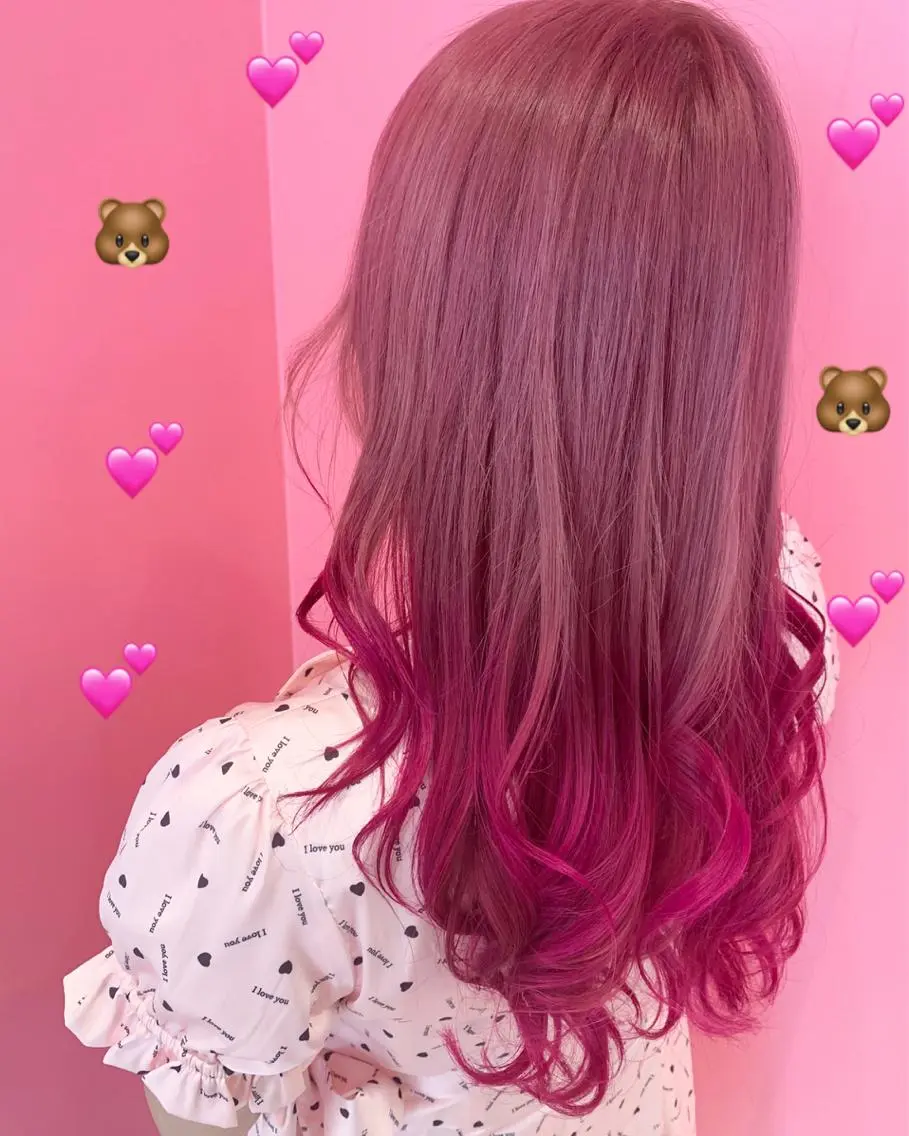 セミロング カラー ブリーチ ダブルカラー グラデーションカラー グレージュ インナーカラー 新宿駅近♡個室 ♡関口三都季🌜のヘアスタイル