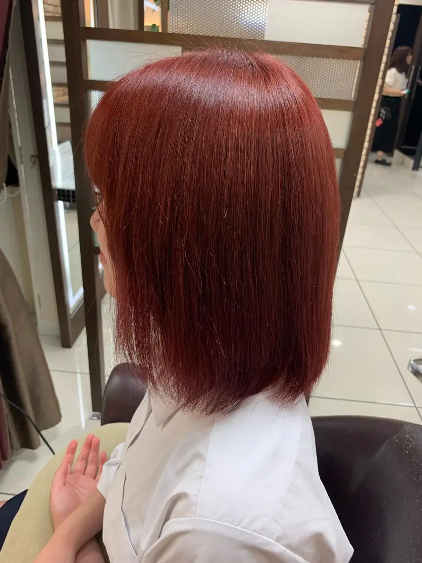 ミディアム 羽エクステ🪽 🤍まき🤍のヘアスタイル