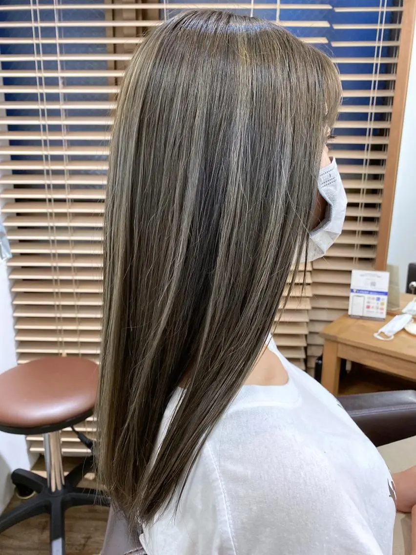 ロング カラー ヘアカラー トリートメント ハイライト⭐️上野 高広のヘアスタイル