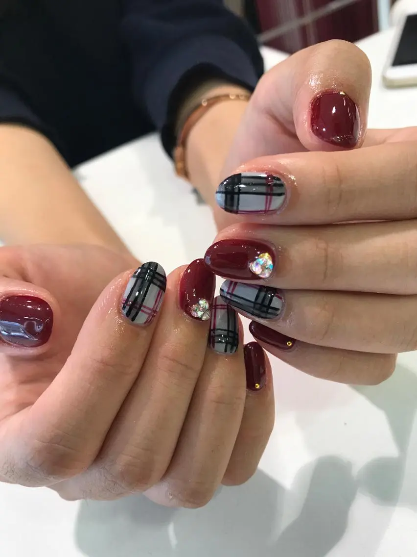 ネイル ハンドネイル ハンドケア Charme. NOBUKOのネイルデザイン