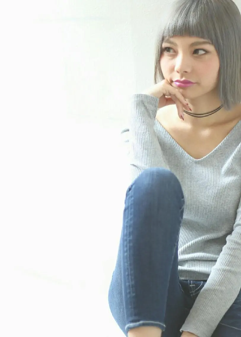 ミディアム ショート カラー シルバー 原木 康臣のヘアスタイル