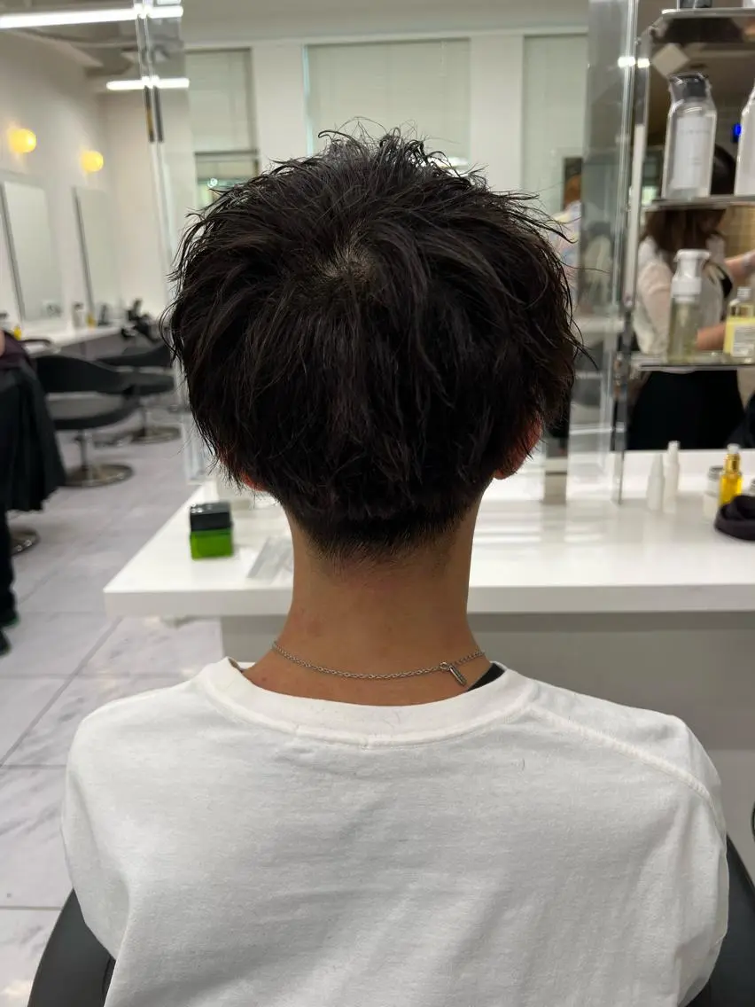 ショート カラー パーマ メンズ メンズパーマ特化 TAIGAのヘアスタイル