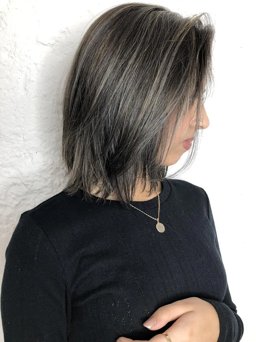 セミロング カラー ヘアアレンジ 結婚式・ブライダル セミロングパーマ アッシュ アッシュブラウン バレイヤージュ カット ヘアカラー トリートメント ヘッドスパ 韓国風×透明感カラー 髪質改善オタベシンヤのヘアスタイル