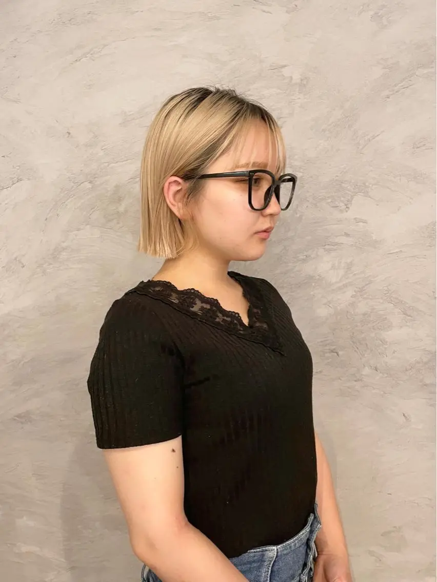 ミディアム ボブ イズミ ナナコのヘアスタイル