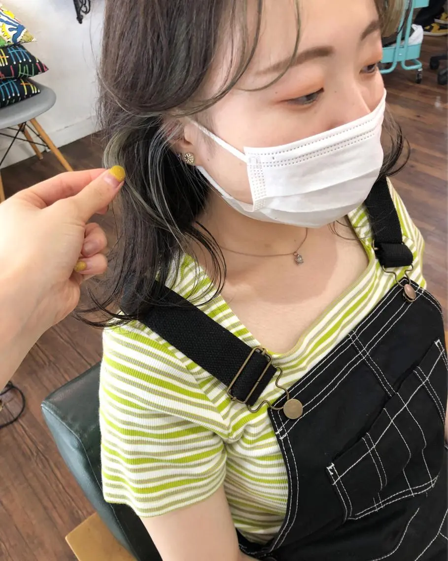 セミロング カラー ミストバング  フェイスフレーミング カット ヘアカラー トリートメント 江原 彩華のヘアスタイル