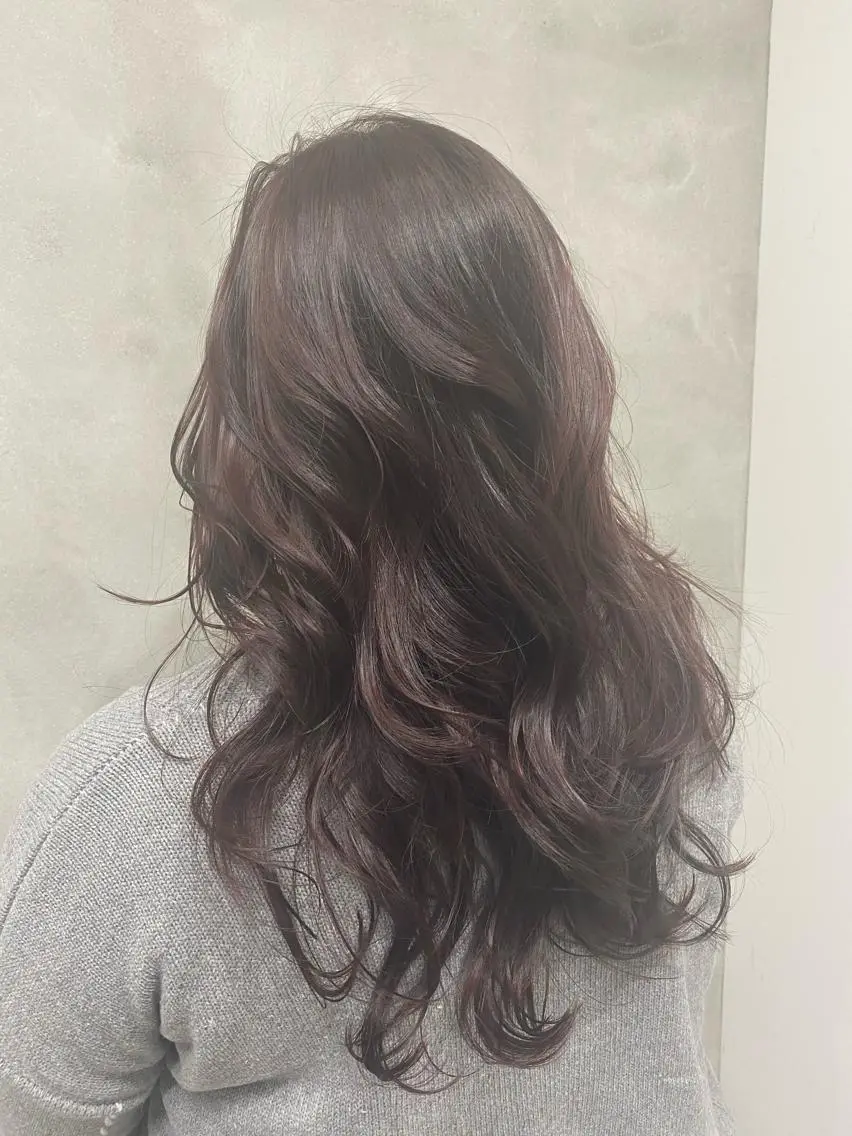 ロング 村山 豪歩のヘアスタイル