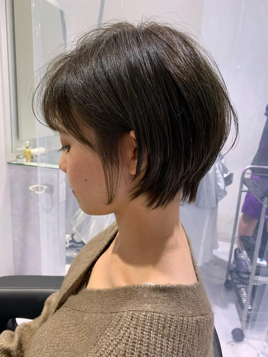 ショート カラー ショートヘア 大人かわいい💍🤍 ボブ/ショートボブのヘアスタイル