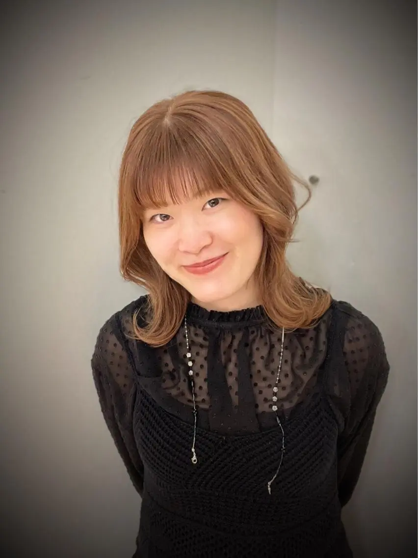 ミディアム カラー Ofhair 柴田咲喜のエステ・リラクイメージ