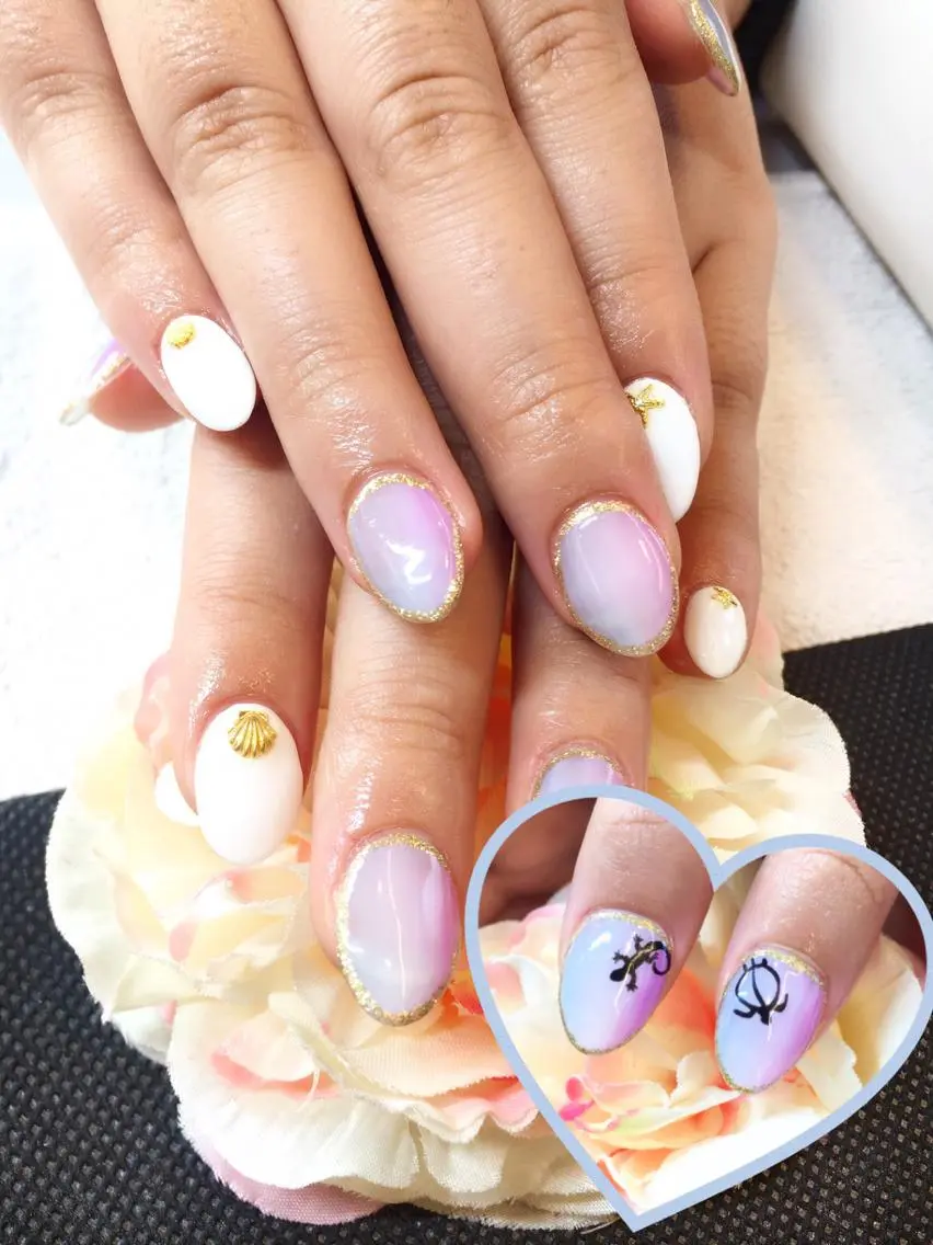ネイル フットネイル ジェルネイル ミラーネイル パラジェル 春ネイル clover nailのネイルデザイン