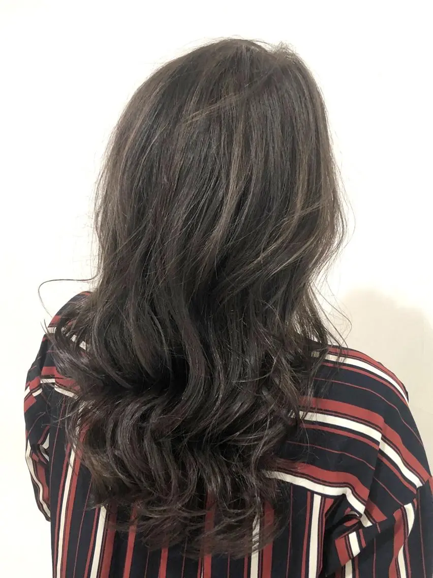 カラー 【髪質改善師】 鈴木伸之介のヘアスタイル