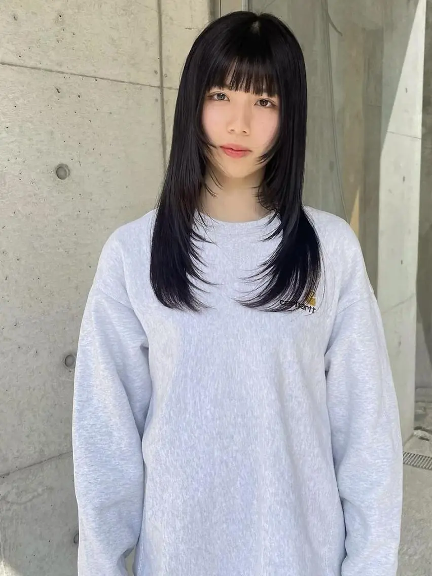 セミロング カラー 透明感カラー🪡🤍 nanao🤍🪡のヘアスタイル