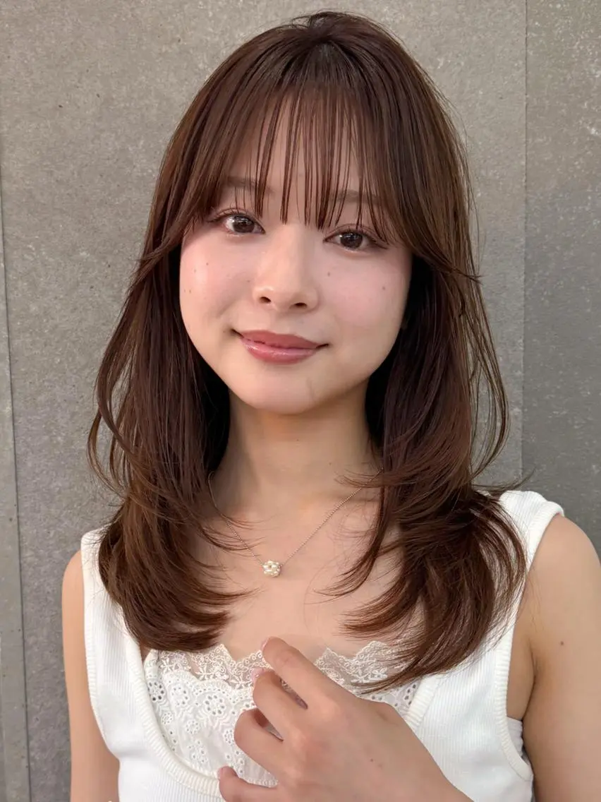 ロング カット ヘアカラー トリートメント Lond oneのヘアスタイル