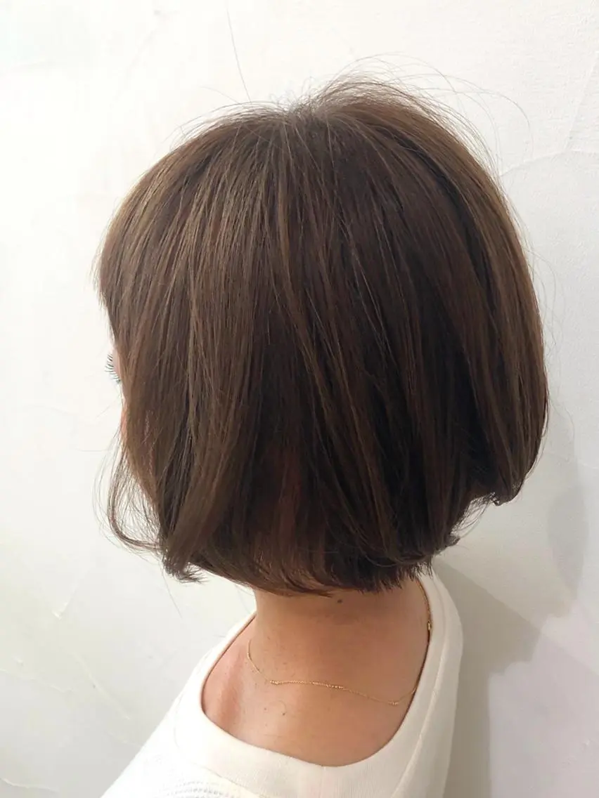 カラー 下池 紗加のヘアスタイル