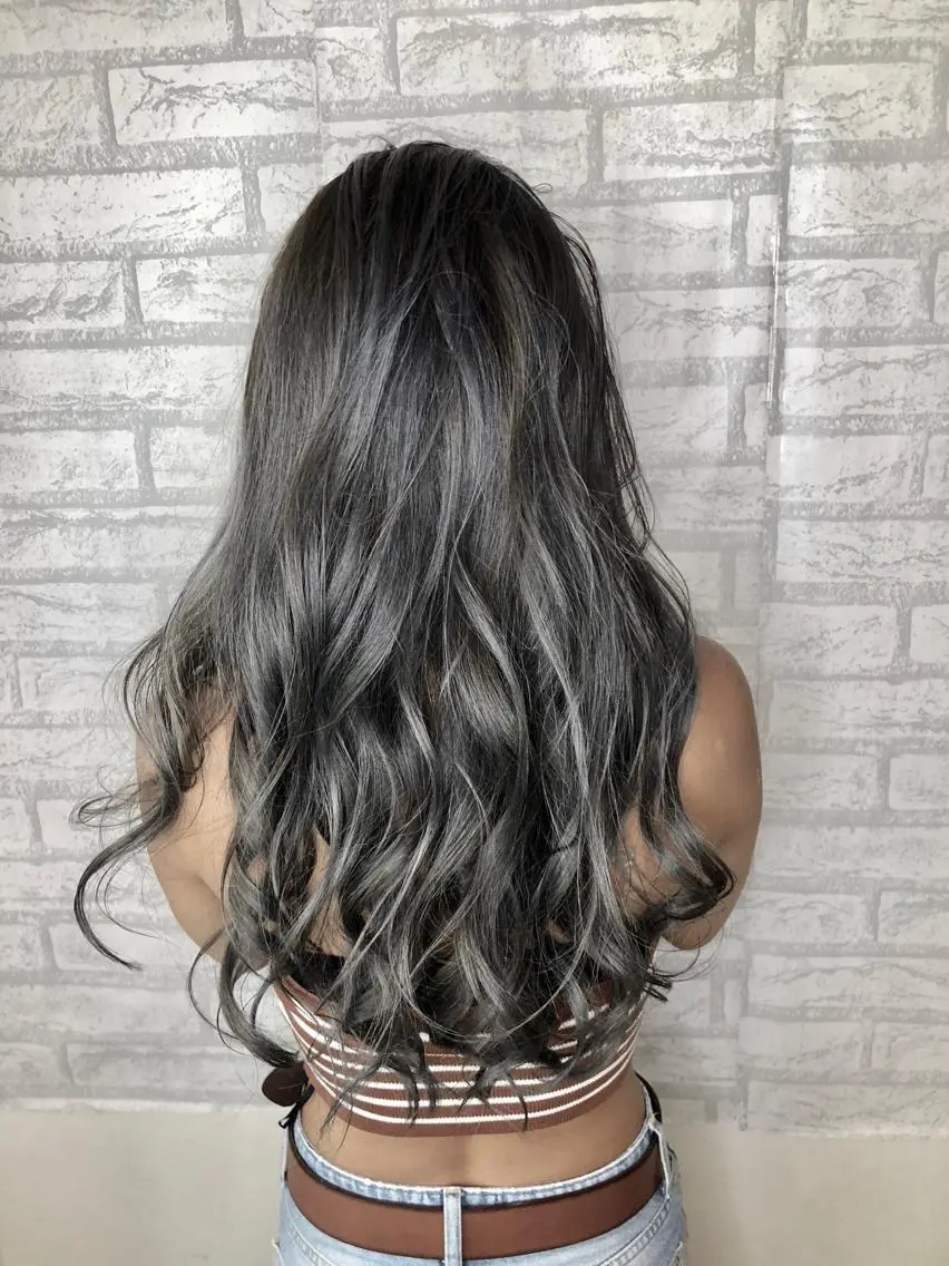 ロング カラー アッシュ アッシュグレー 店長 RYOJIのヘアスタイル