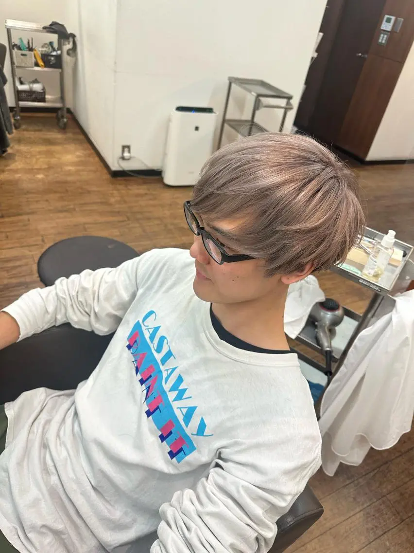 ショート カラー メンズ メンズブリーチ ブリーチ ヘアカラー トリートメント 🌸髪質改善🌸 Shuhei🗝♠のヘアスタイル