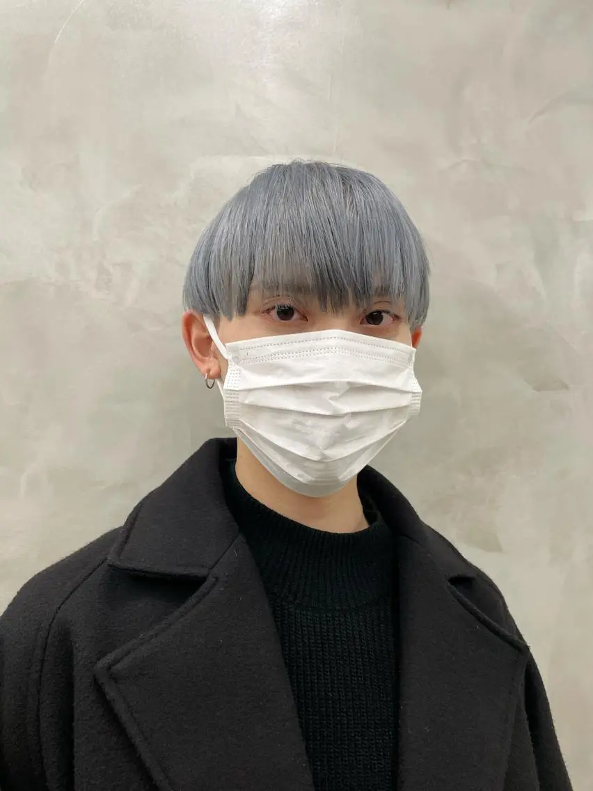 ショート カラー パーマ ヘアアレンジ メンズ メンズバレイヤージュ メンズブリーチ センターパート フェードカット メンズハイライト ハイトーン/レイヤー 🌸さくらのヘアスタイル