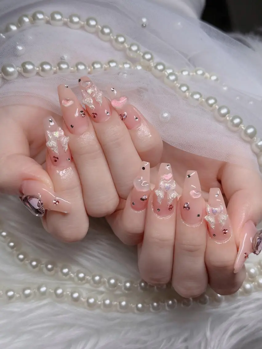 ネイル フレンチネイル ジェルネイル ハロウィン 韓国ネイル マグネットネイル ハンドネイル H.baby Nail Salonのネイルデザイン
