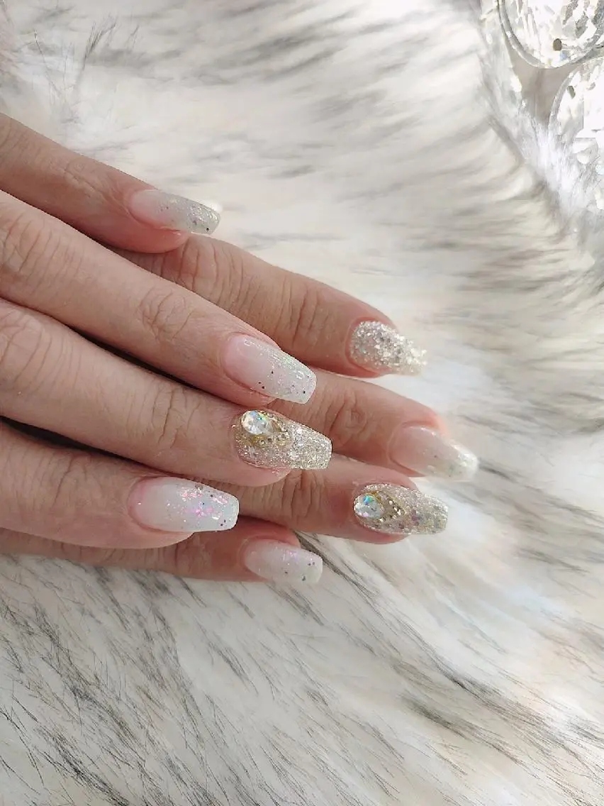 ネイル ハンドネイル RUNWAY 　　のネイルデザイン