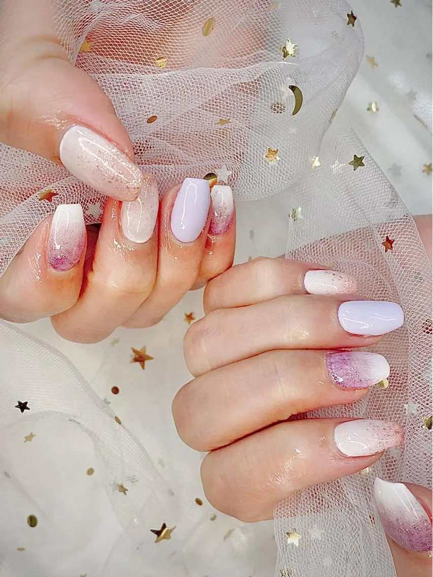 ネイル I-nailロング /ワンホン/キラキラのネイルデザイン