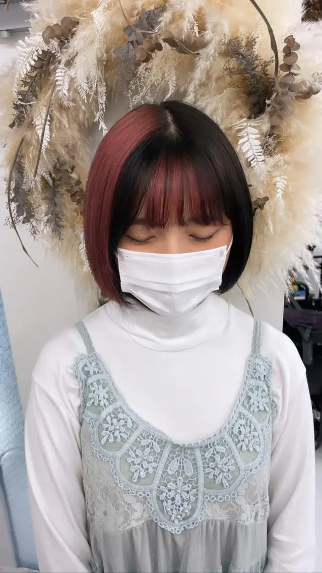 ショート カラー デザインカラー りゆ (ハイトーンカラー)のヘアスタイル