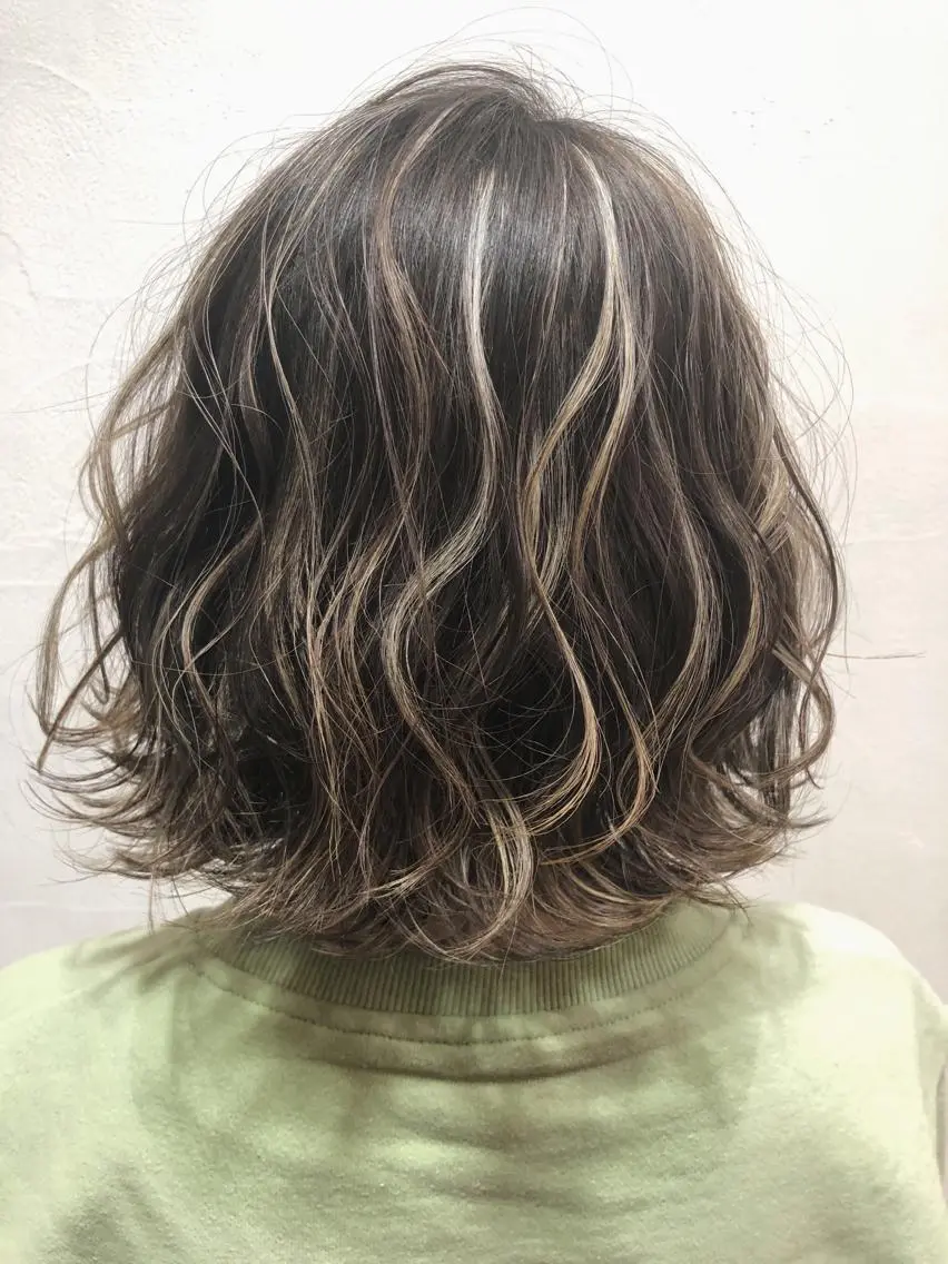 ショート カラー ハイライトカラー ハイライト メンズカット特化柏駅 徒歩3分LOUのヘアスタイル
