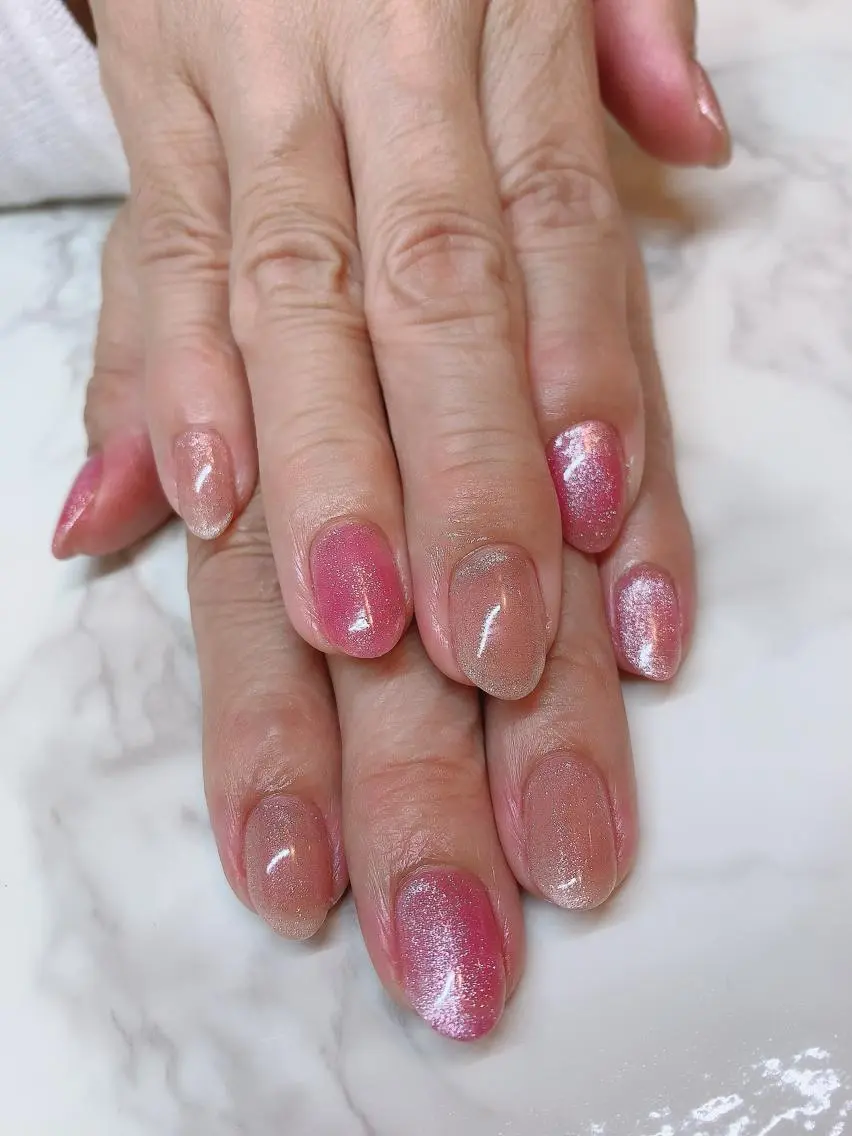 ネイル マグネットネイル atelier chic+のネイルデザイン