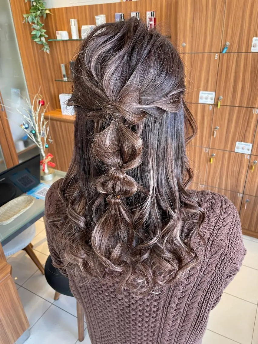 ヘアアレンジ ヘアセット ☪︎⋆ hair & eye yuka˚✩のマツエク・マツパデザイン