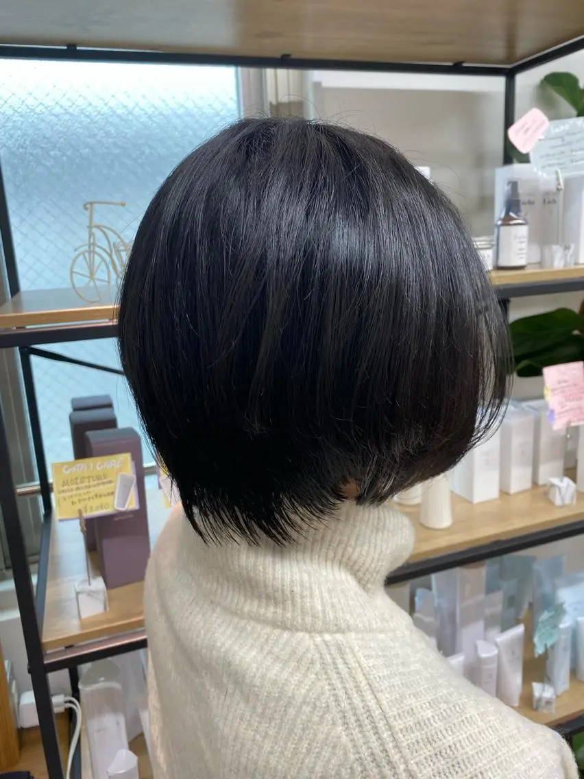 ショート ハンサムショート くびれヘア ショートヘア HIRAGA MIKIのヘアスタイル