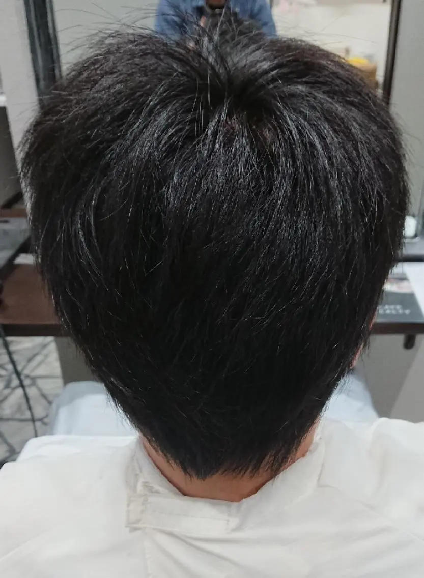ショート 安藤 博昭のヘアスタイル