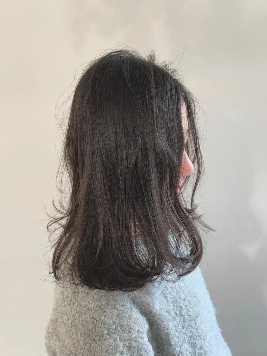 セミロング カラー パーマ ヘアアレンジ 透明感カラー 加藤 綾華のヘアスタイル