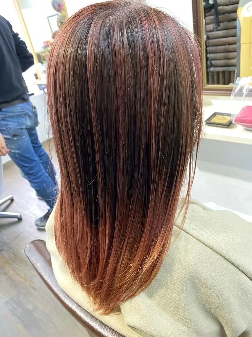 セミロング カラー ピンクカラー IwAsh大和駅前店 河野亜里香のヘアスタイル