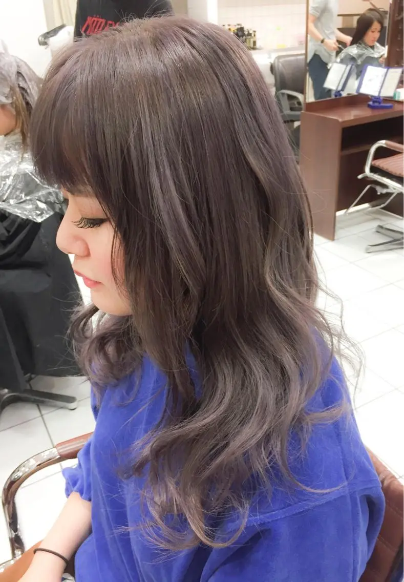 ロング カラー グレージュ バイオレットカラー バイオレットグレージュ モテ髪透明感❤️ デイズヘアカラーのヘアスタイル