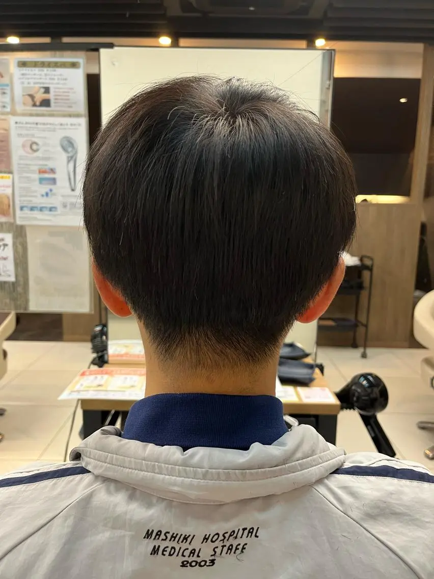 ショート LiTA長嶺 小佐井悠未のヘアスタイル