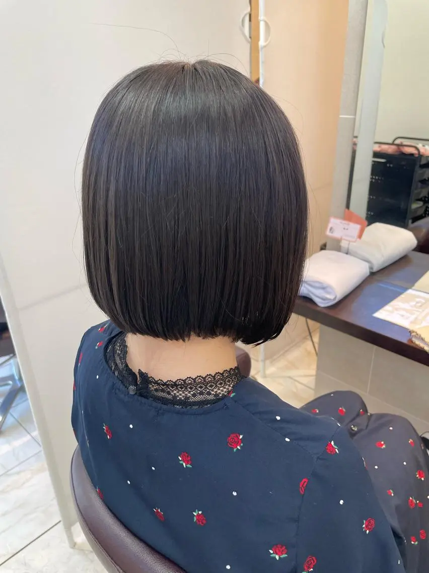 ショート カット トリートメント 垢抜け透明感カラー 🌻篠崎梓🌻のヘアスタイル
