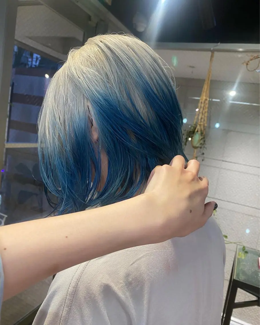 ミディアム カラー グラデーションカラー ウルフカット モデル募集中！ミカのヘアスタイル