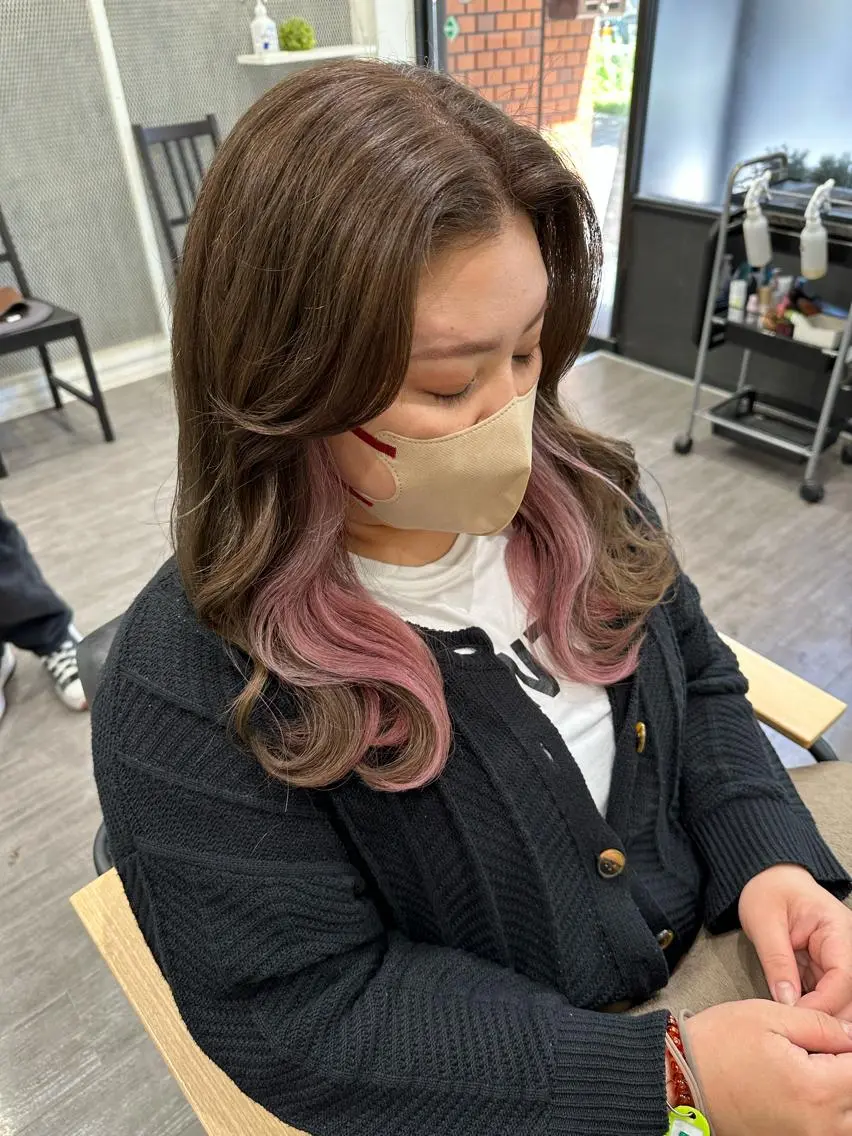 セミロング カラー ラベンダーカラー ピンクカラー ピンクラベンダー 艶髪レイヤー上田 紗也🇰🇷💗のヘアスタイル