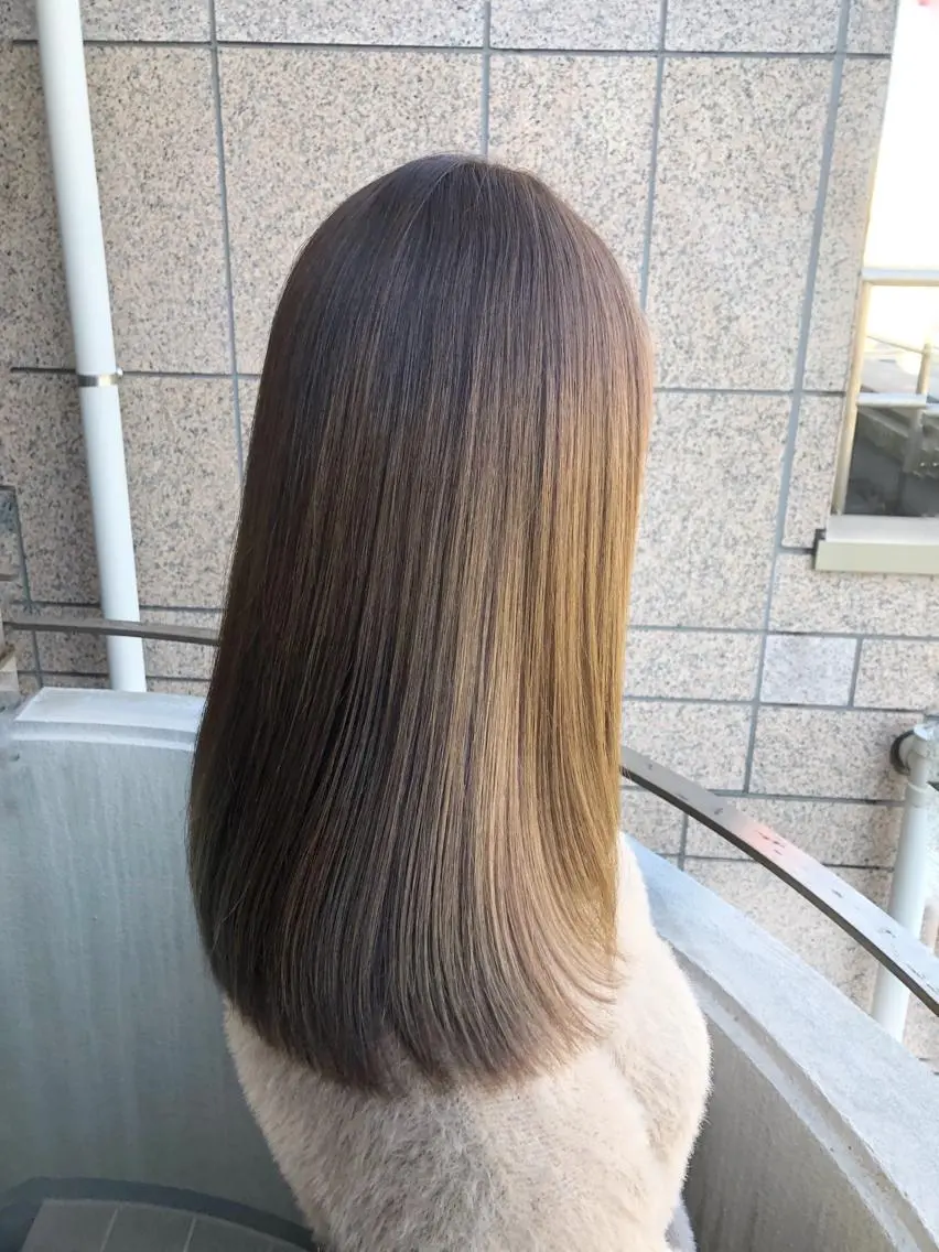 セミロング カラーアンドケアリタ kitamuuuのヘアスタイル