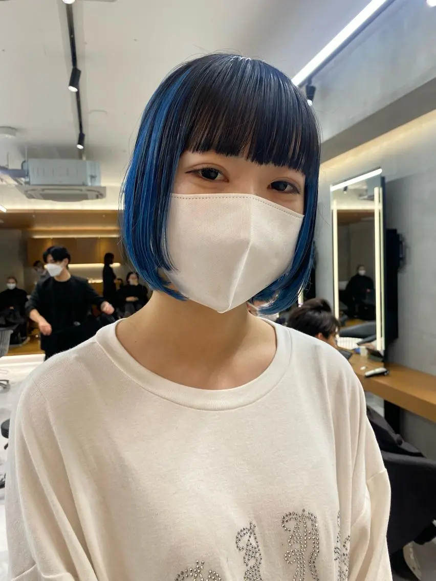 ショート カラー カット ヘアカラー トリートメント センターパート/ レイヤー/ayuのヘアスタイル