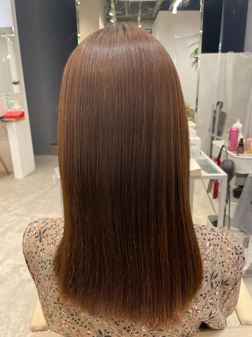 セミロング 縮毛矯正 表参道レイヤーカット 髪質改善山岸季生のヘアスタイル