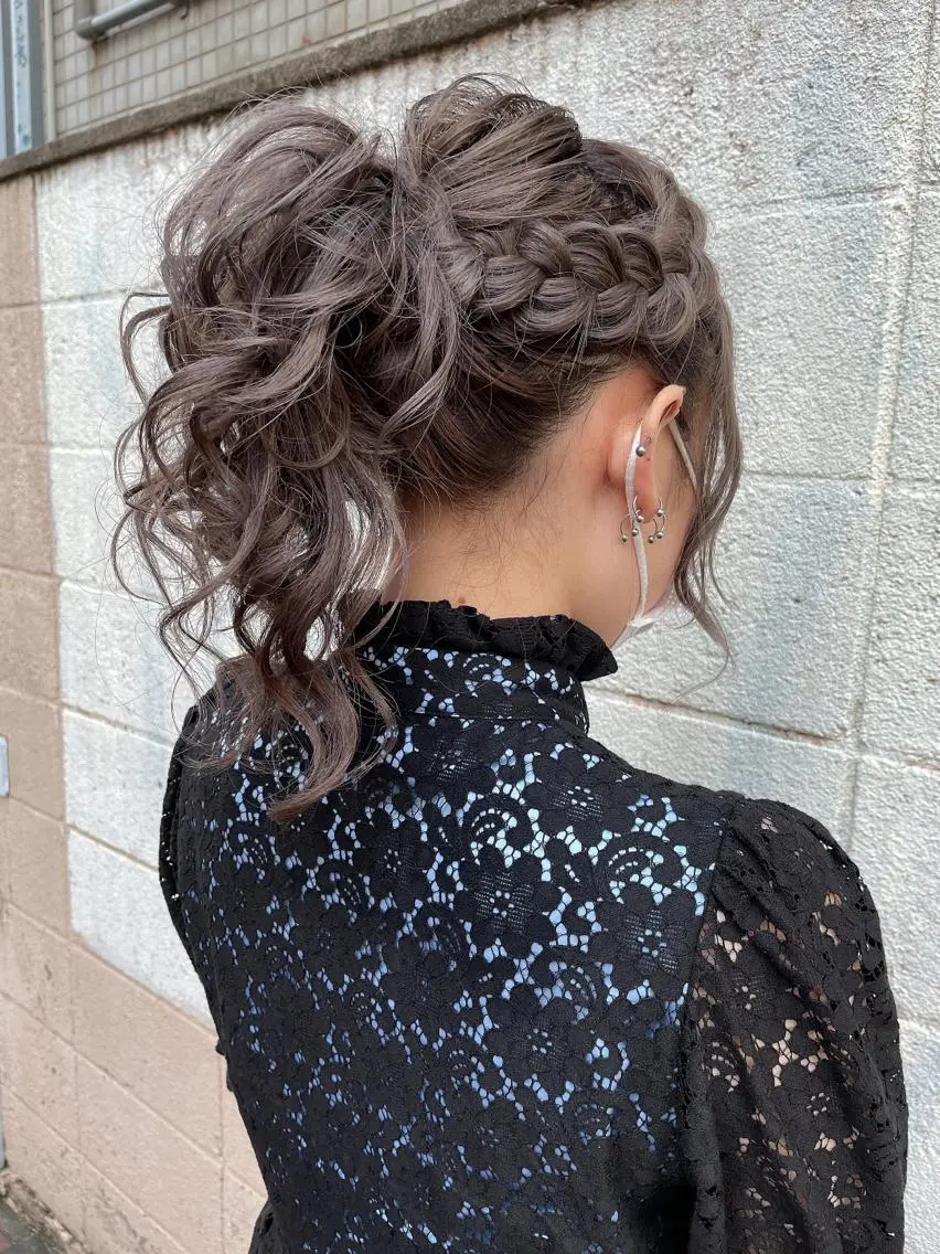セミロング ヘアアレンジ ポニーテール ヘアセット ヘアアレンジ にいた かづしげのヘアスタイル