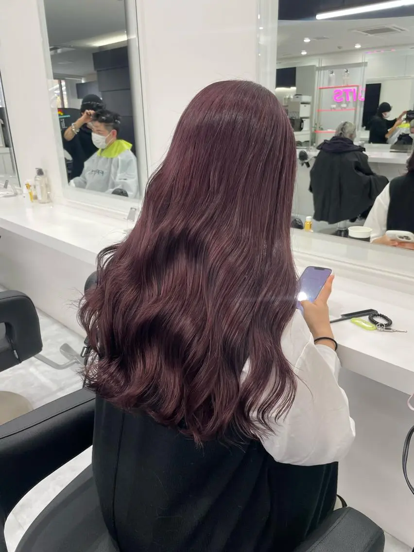 ロング カラー 縮毛矯正WATARU 髪質改善　レイヤーのヘアスタイル