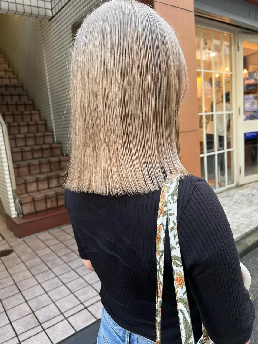 ミディアム カラー ヘアアレンジ ブリーチ ブロンド カット ヘアカラー トリートメント 🌿ショート🌿 パーマ🌿淳平のヘアスタイル