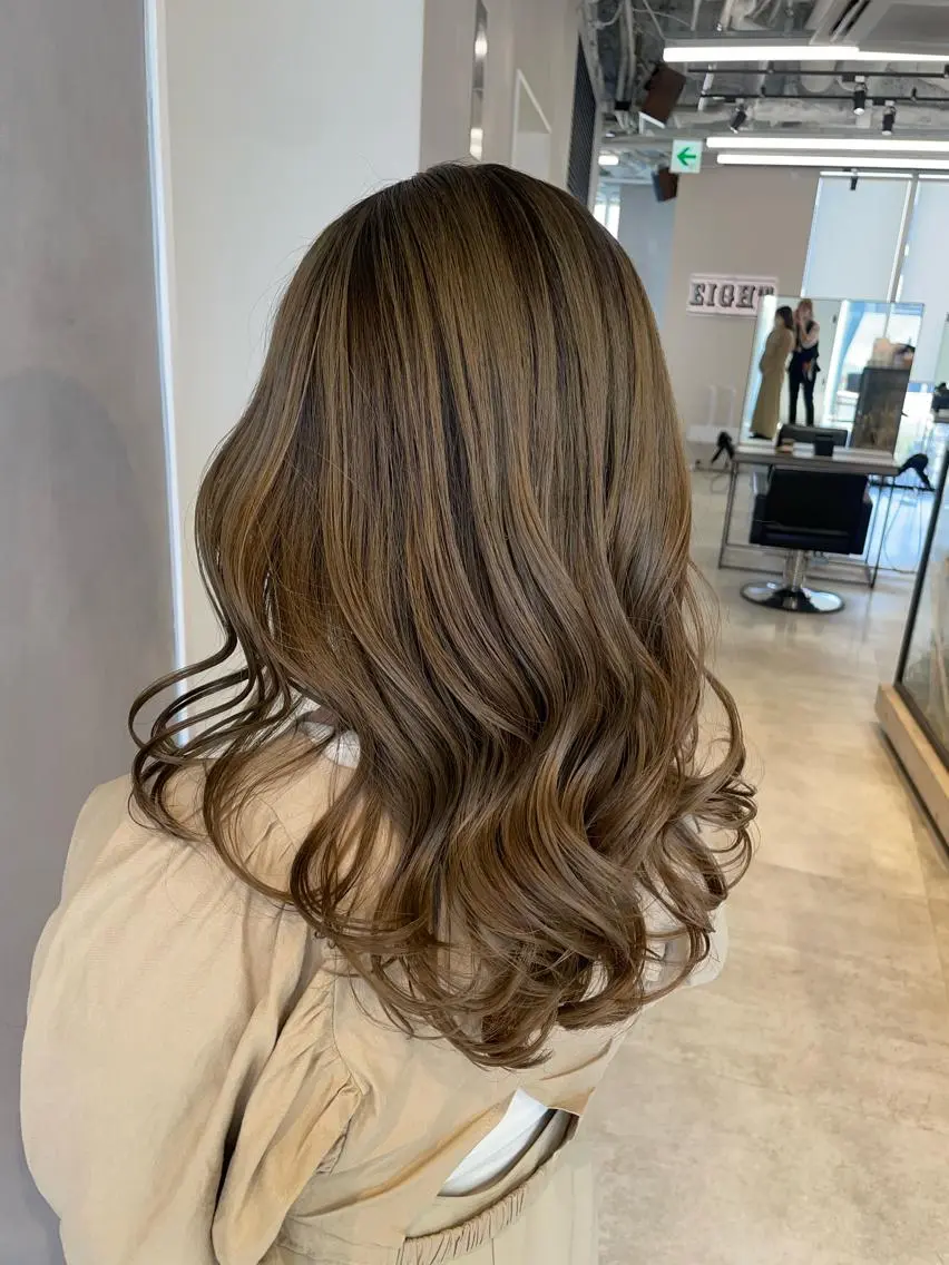 ロング カラー 透明感カラー✨艶髪 制作🌱山根あゆみのヘアスタイル
