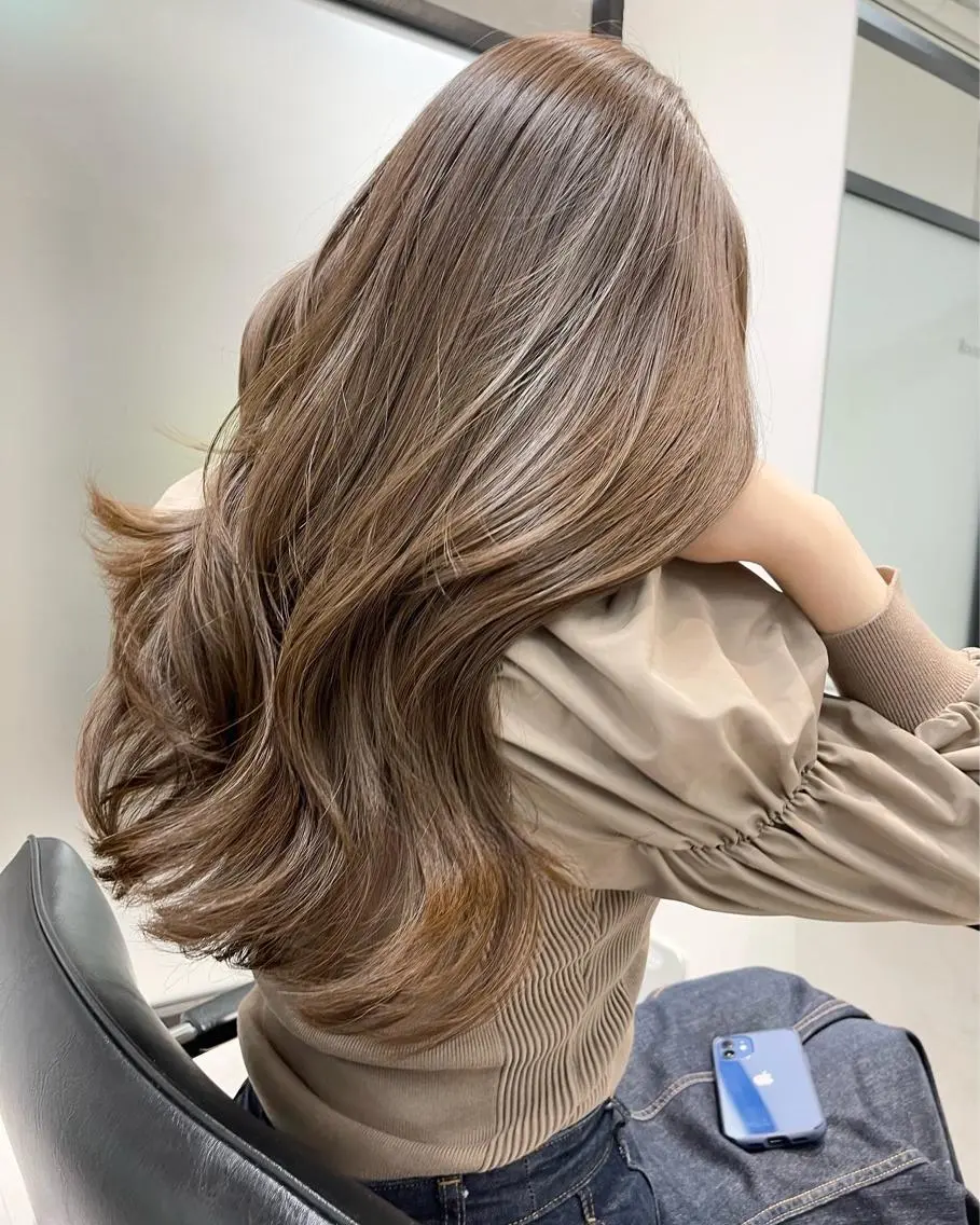 ロング カット ヘアカラー トリートメント 韓国レイヤーカット 髪質改善▫️水野有真のヘアスタイル