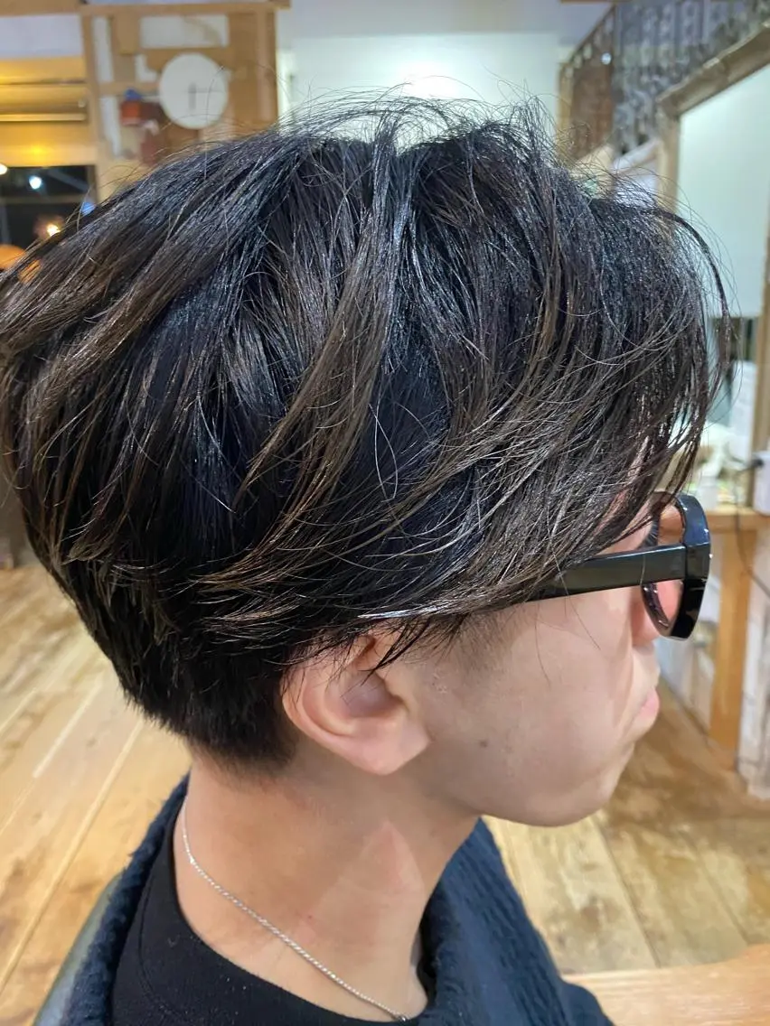 ショート ハンサムショート ショートヘア カット トリートメント 【韓国レイヤー特化 ハッシュカット】のヘアスタイル