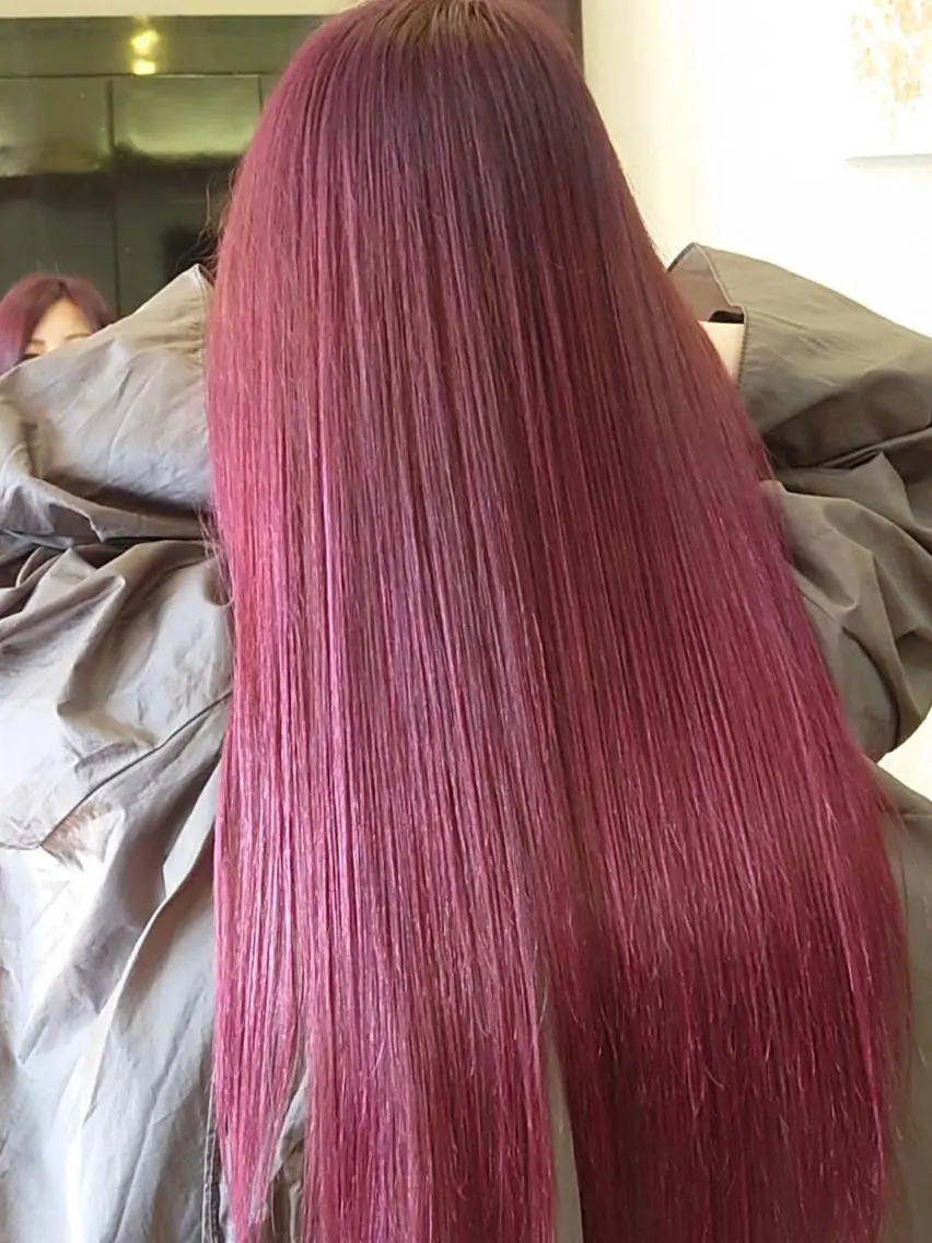 ロング カラー ピンクカラー ヘアークルーズ ピースのヘアスタイル