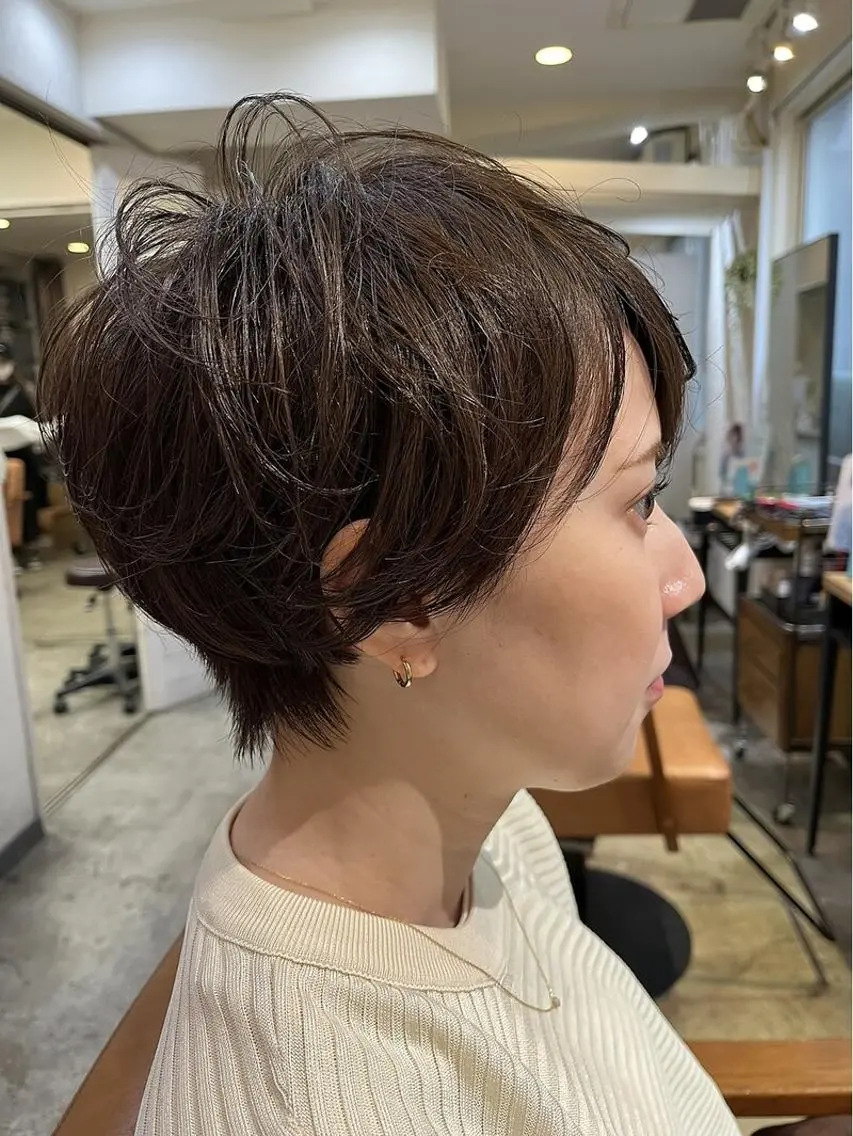 ショート ショートヘア tahie 松屋町のヘアスタイル