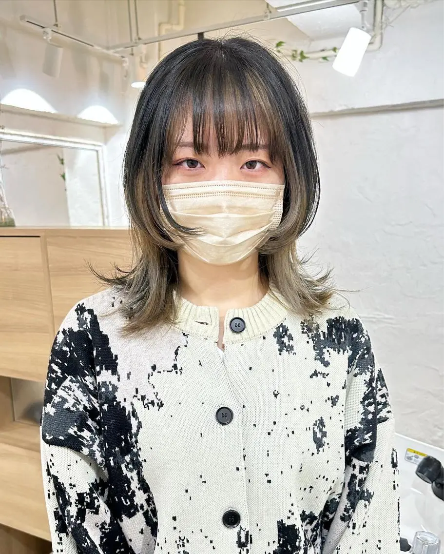 ミディアム カラー 切りっぱなしボブ ミディアムパーマ 透明感カラー デザインカラー インナーカラー 髪質改善 縮毛矯正/ レイヤー/銀座/本木のヘアスタイル